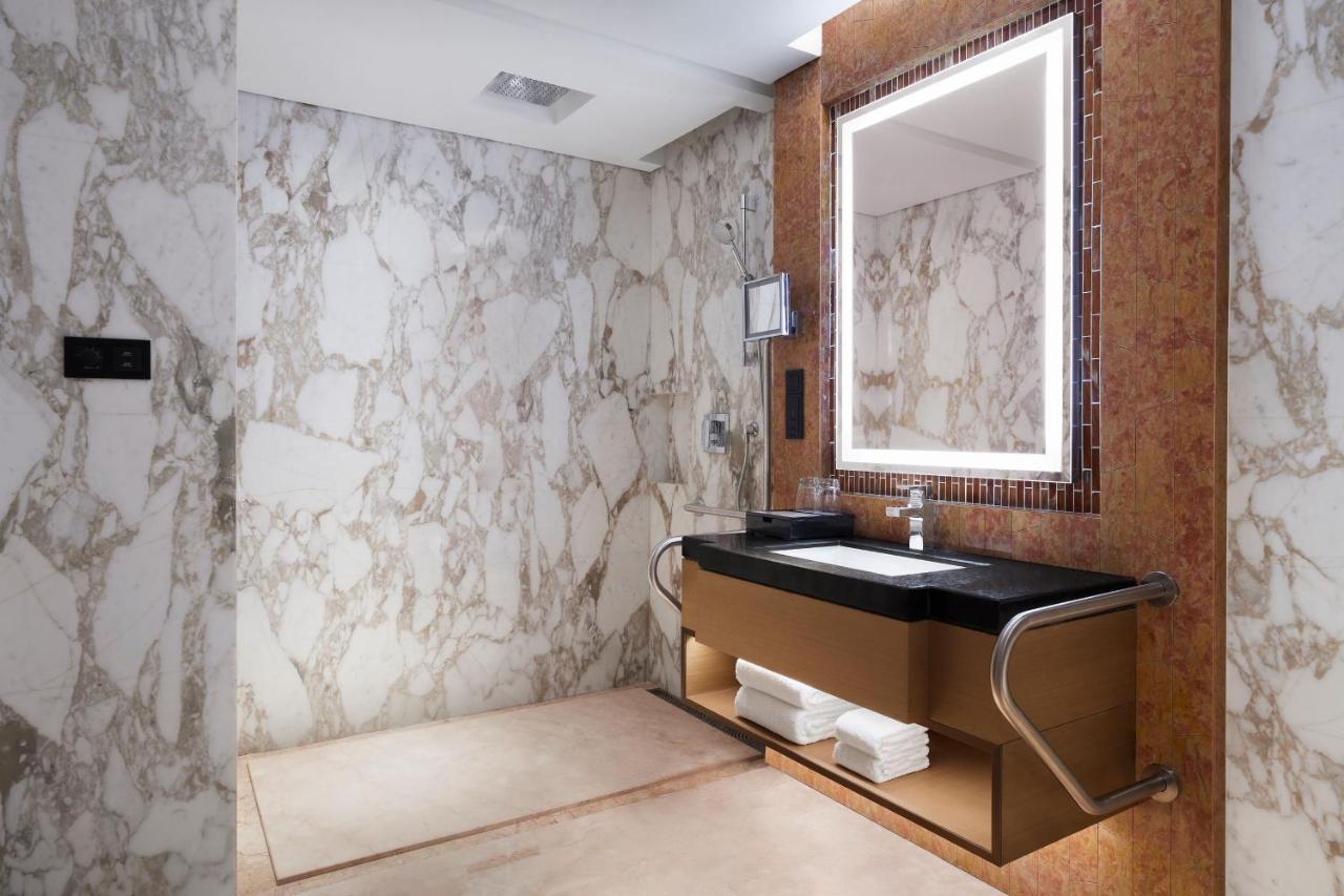 Sheraton Beijing Lize Hotel Екстер'єр фото