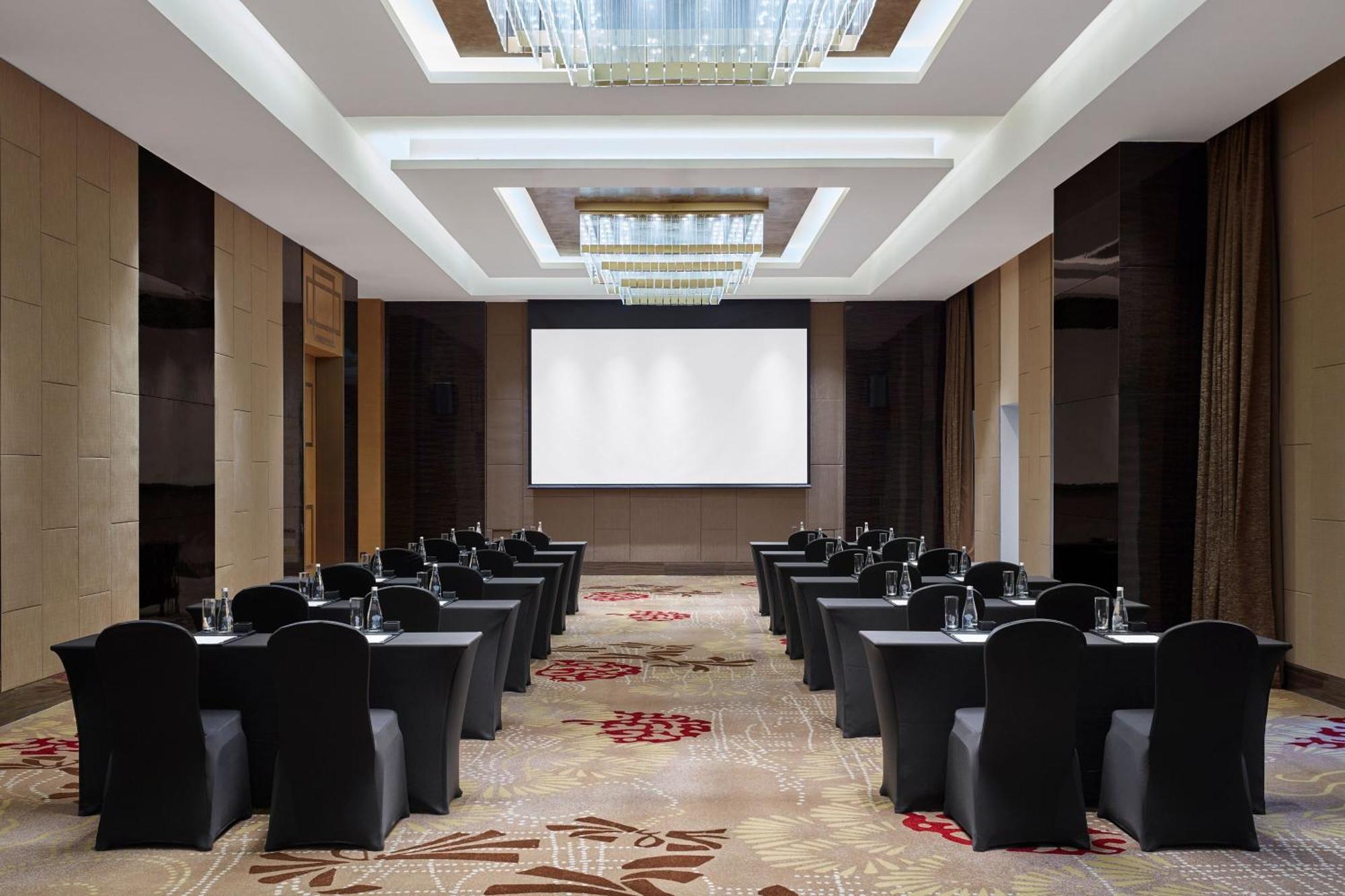 Sheraton Beijing Lize Hotel Екстер'єр фото